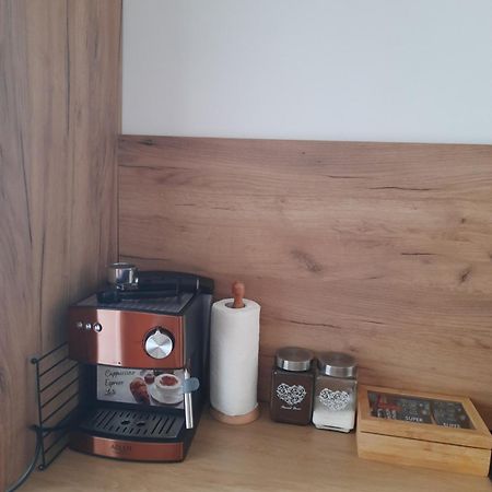 Lyra Apartment Sfântu-Gheorghe Екстериор снимка