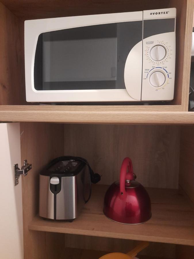 Lyra Apartment Sfântu-Gheorghe Екстериор снимка